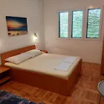 Apartment Misolic *