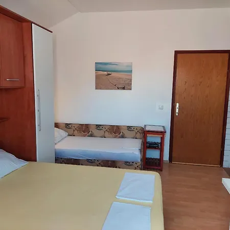 Apartment Misolic Vodice