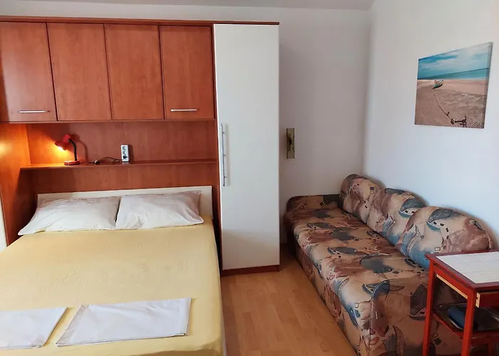 Apartament Misolic *